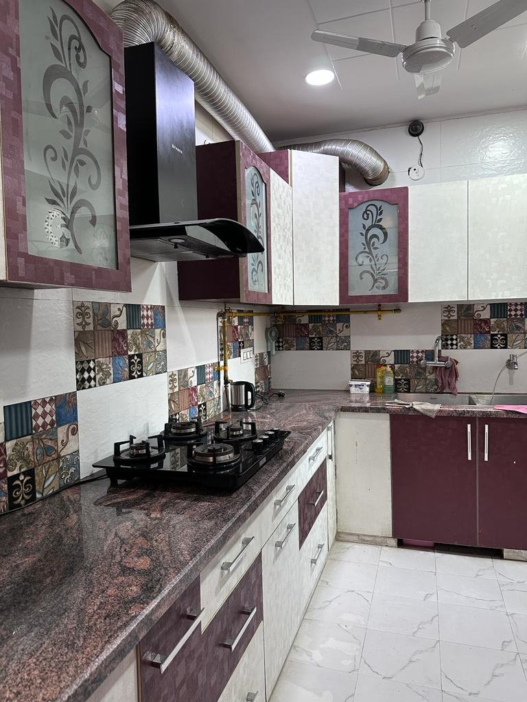 Flat MAURYA APARTMENT IP Extension Delhi